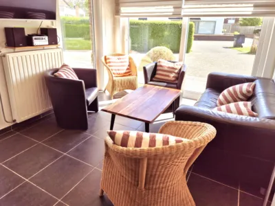 Bieke vakantiewoning in Cadzand Zeeland zithoek