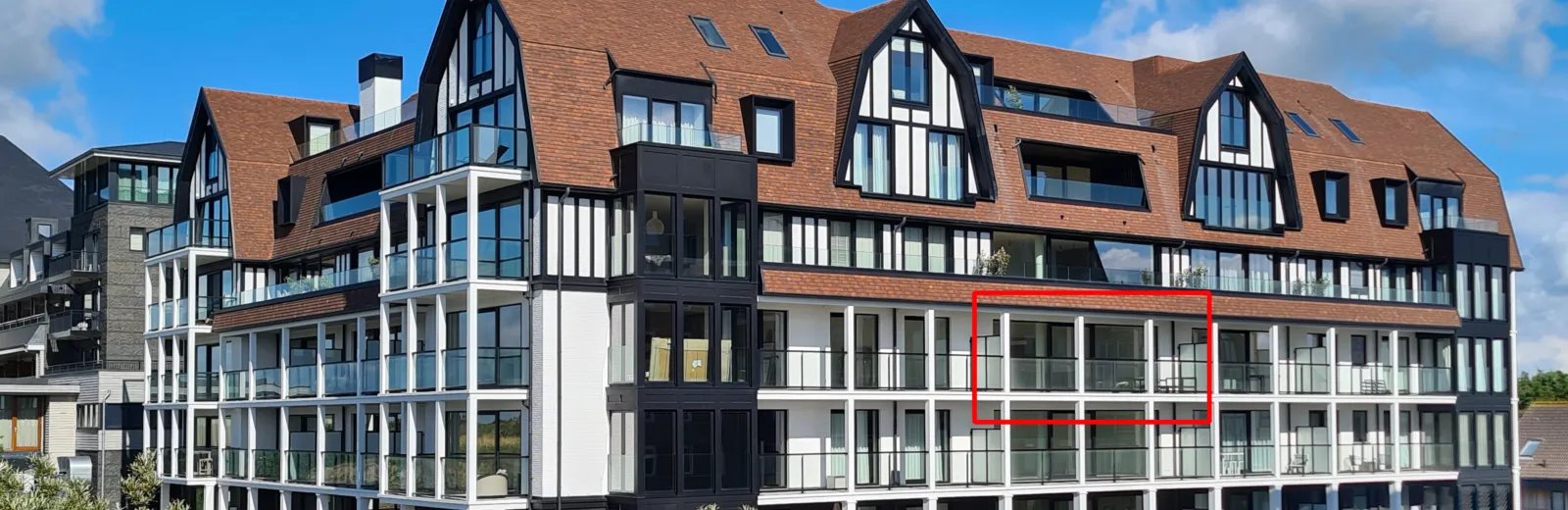 Branding appartement met zeezicht in Cadzand westzijde