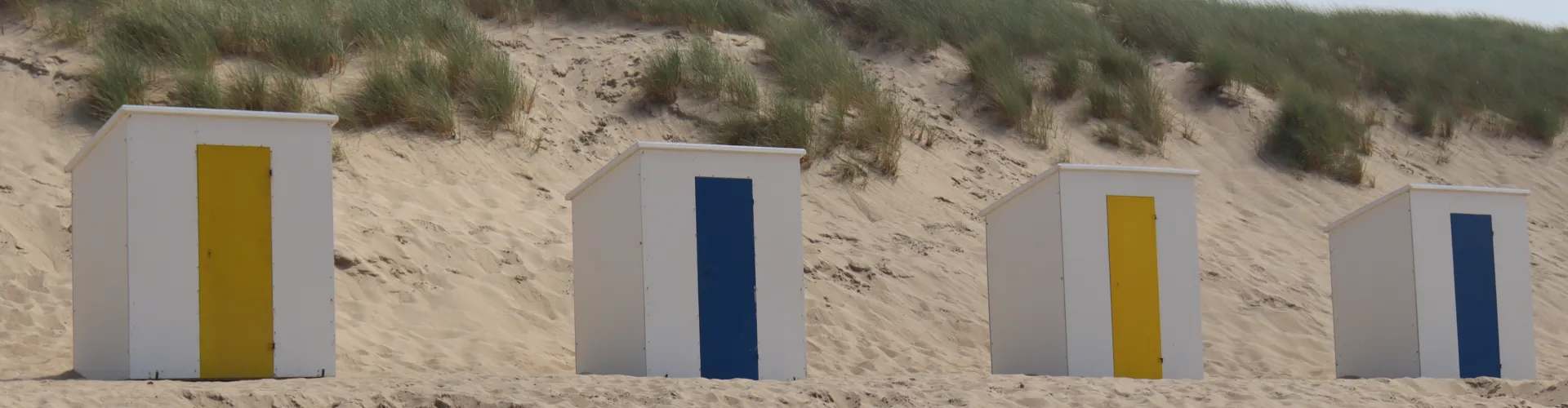 strandhuisjes bij Cadzand zeeland zwin